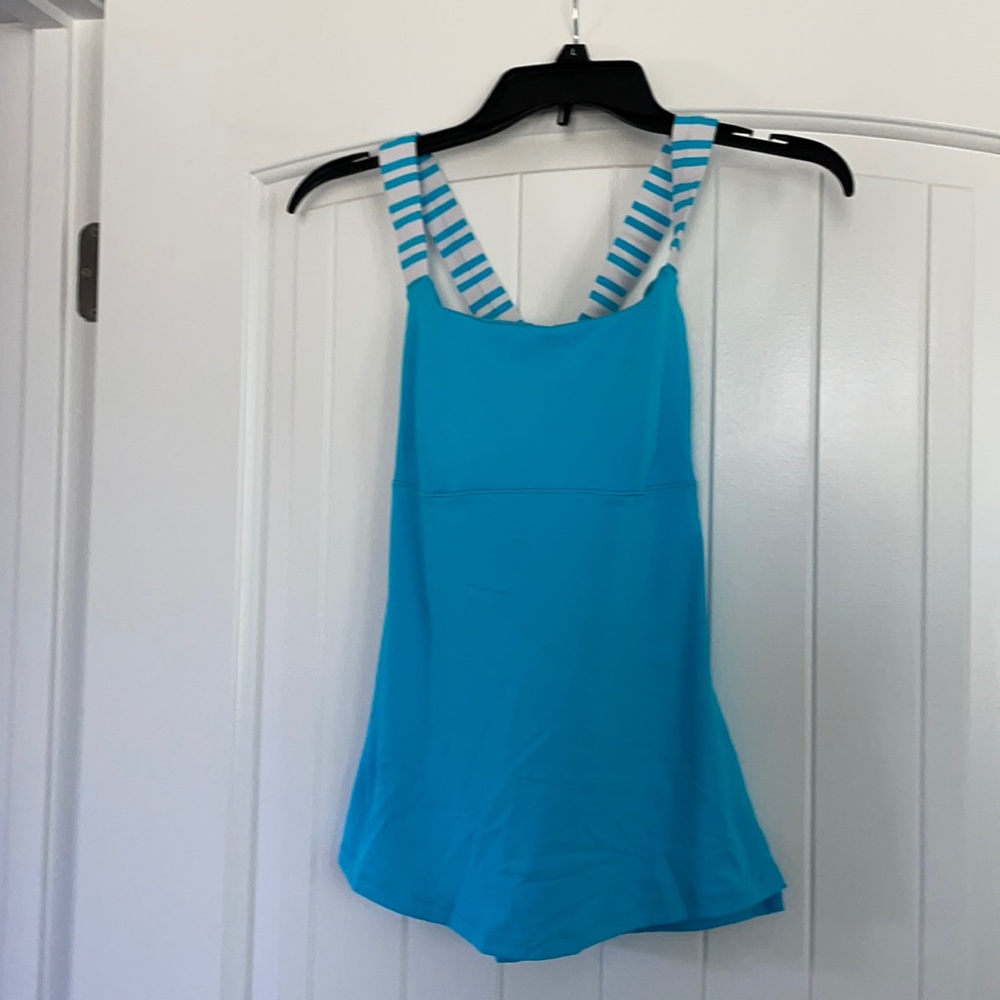 Lululemon Athletica tank — size 4